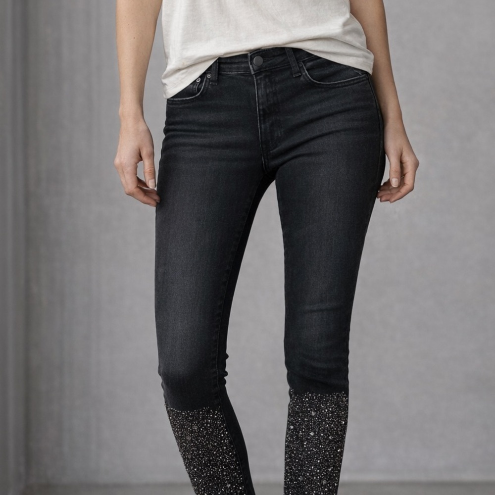 J Brand Petra Alley Cat Studded Hem Skinny Jeans Size 28